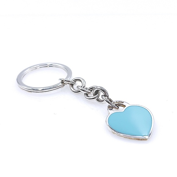 Tiffany & Co. Return to Tiffany Heart Key Ring - Picture 3 of 8